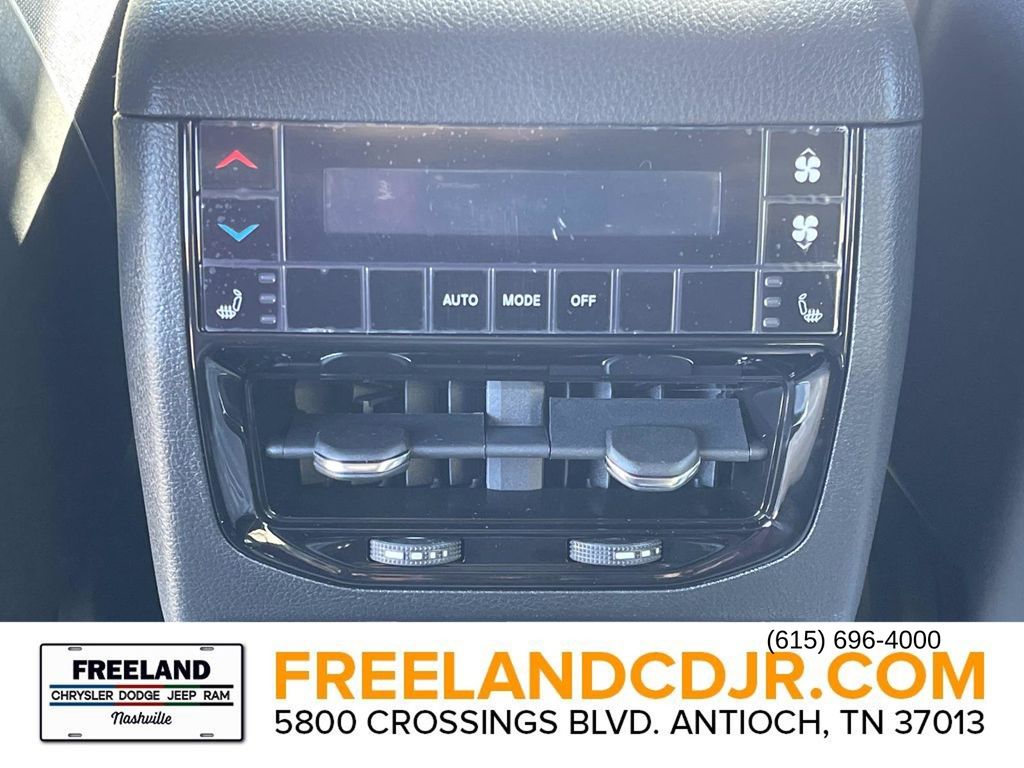 2025 Jeep Grand Cherokee L Limited - Photo 17