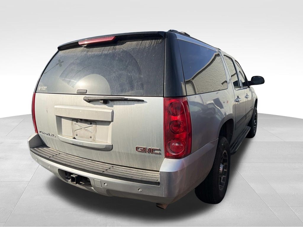 Used 2013 GMC Yukon XL SLT 2500 SUV