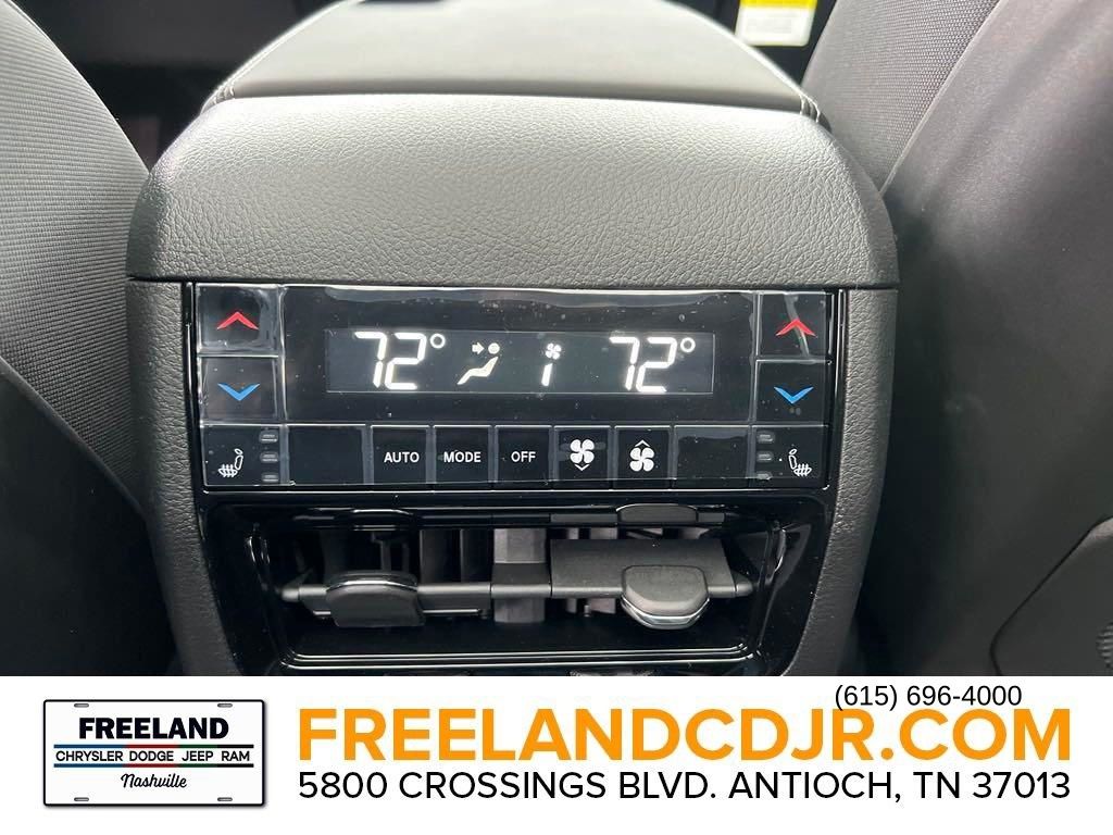 2024 Jeep Grand Cherokee Overland - Photo 21