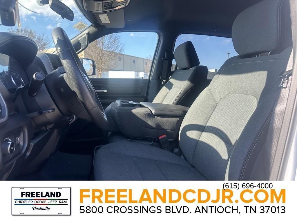 2024 RAM Ram 1500 Pickup Tradesman - Photo 19