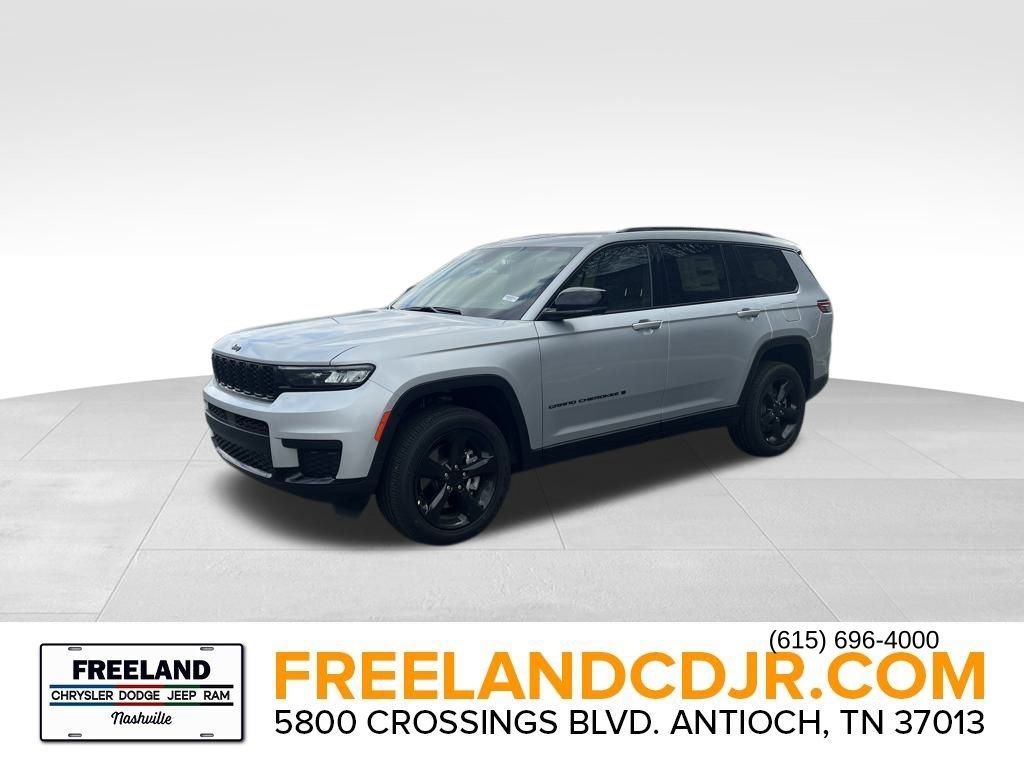 2025 Jeep Grand Cherokee Altitude X photo 3