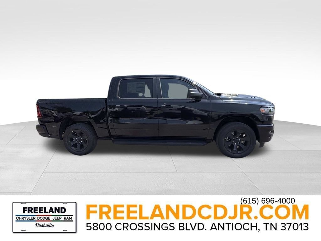 New 2026 Ram 1500 EXPRESS CREW CAB 4X4 5'7 BOX Pickup
