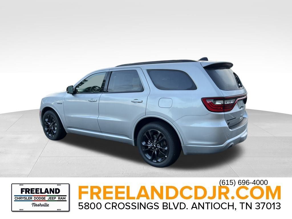 2025 Dodge Durango R/T Plus photo 3