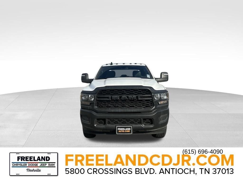 New 2024 Ram 3500 Chassis Cab 3500 TRADESMAN CREW CAB CHASSIS 4X4 60' CA Pickup