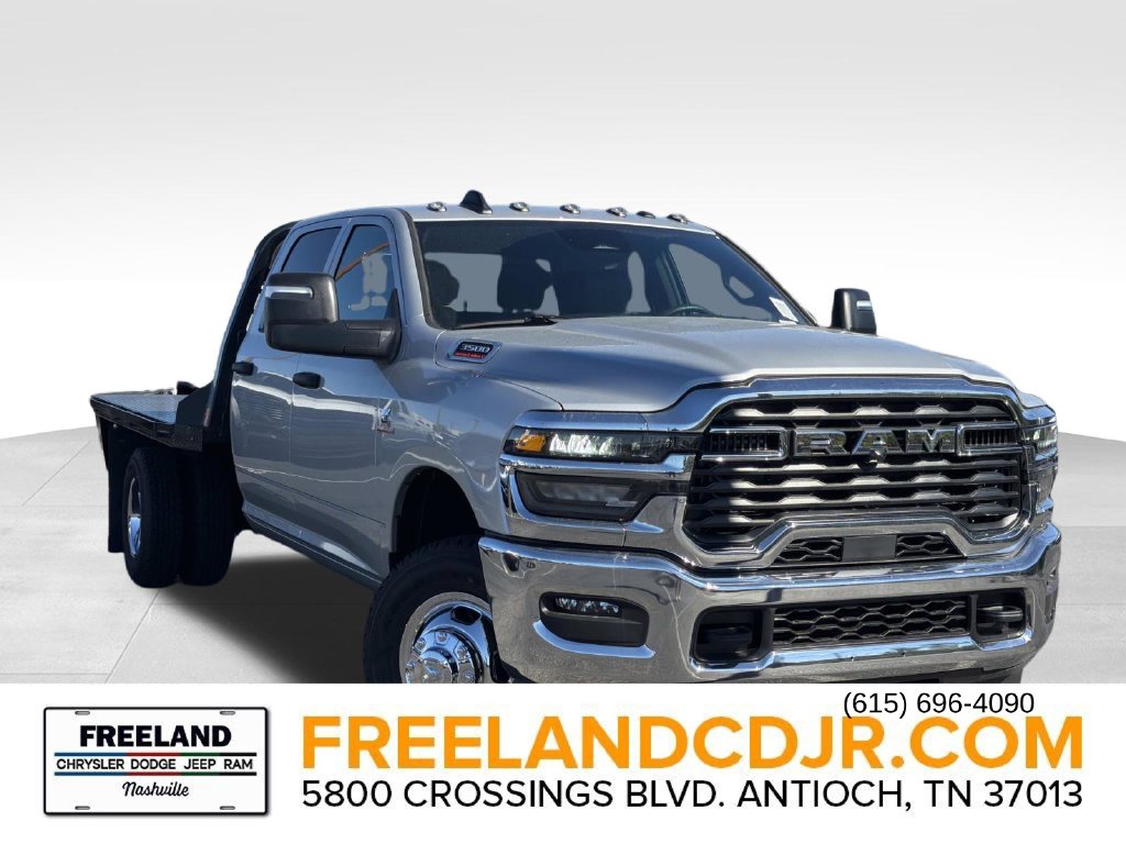 2026 Ram 3500 Chassis Cab TRADESMAN CREW   4X4 60' CA Pickup