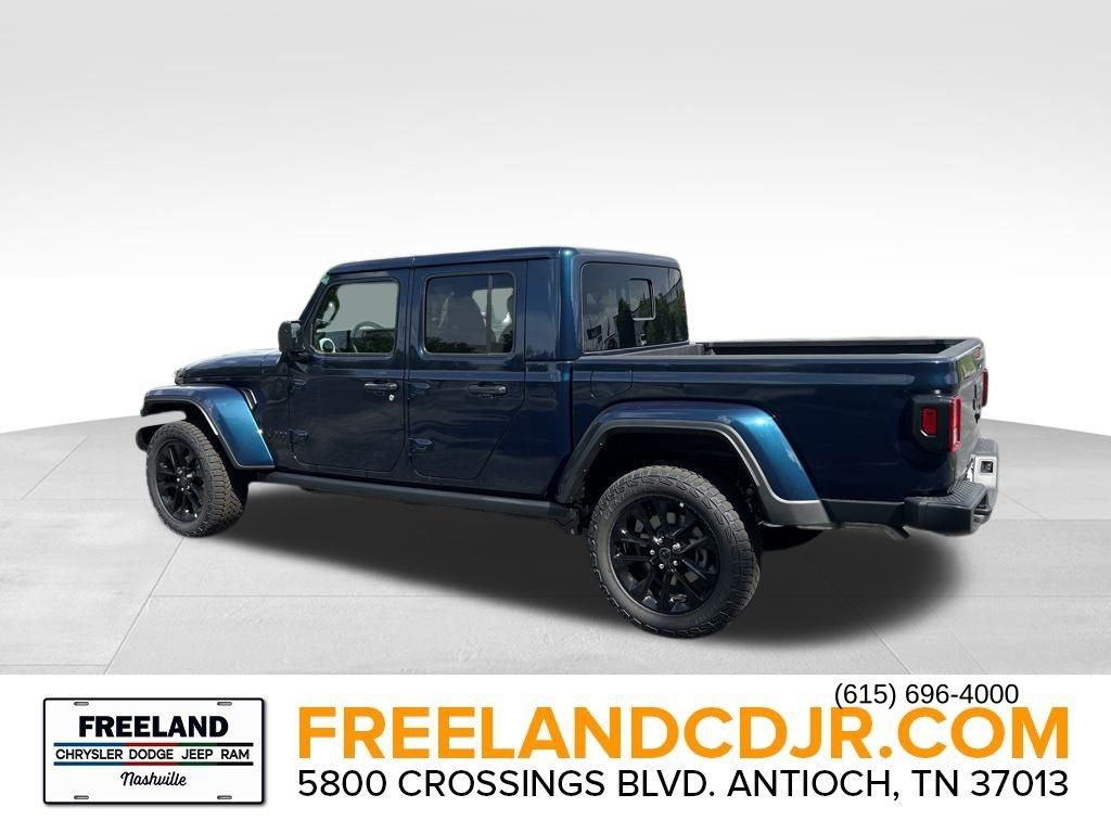 2025 Jeep Gladiator Sport photo 4
