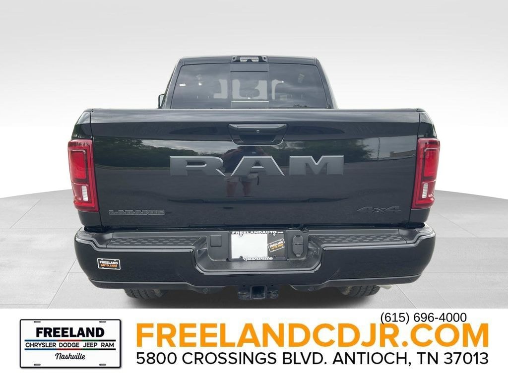 New 2026 Ram 2500 LARAMIE CREW CAB 4X4 6'4 BOX Pickup