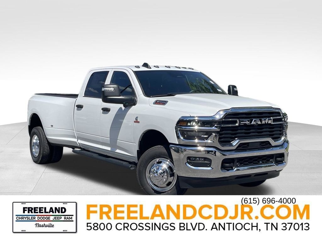 New 2026 Ram 3500 TRADESMAN CREW CAB 4X4 8' BOX Pickup