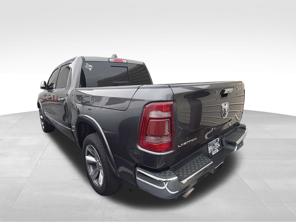2022 Ram 1500 Limited photo 3
