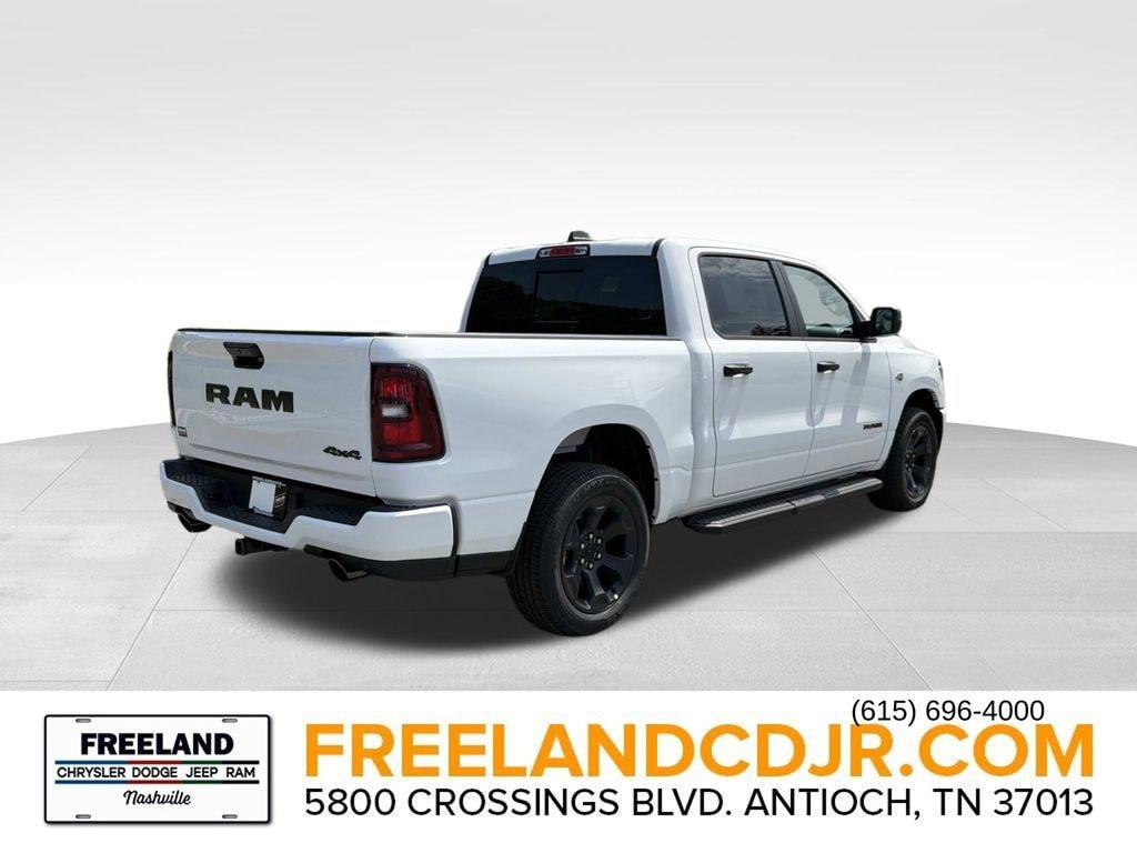 New 2026 Ram 1500 EXPRESS CREW CAB 4X4 5'7 BOX Pickup