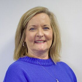 Staff member Tracie Locke from ID_b33289