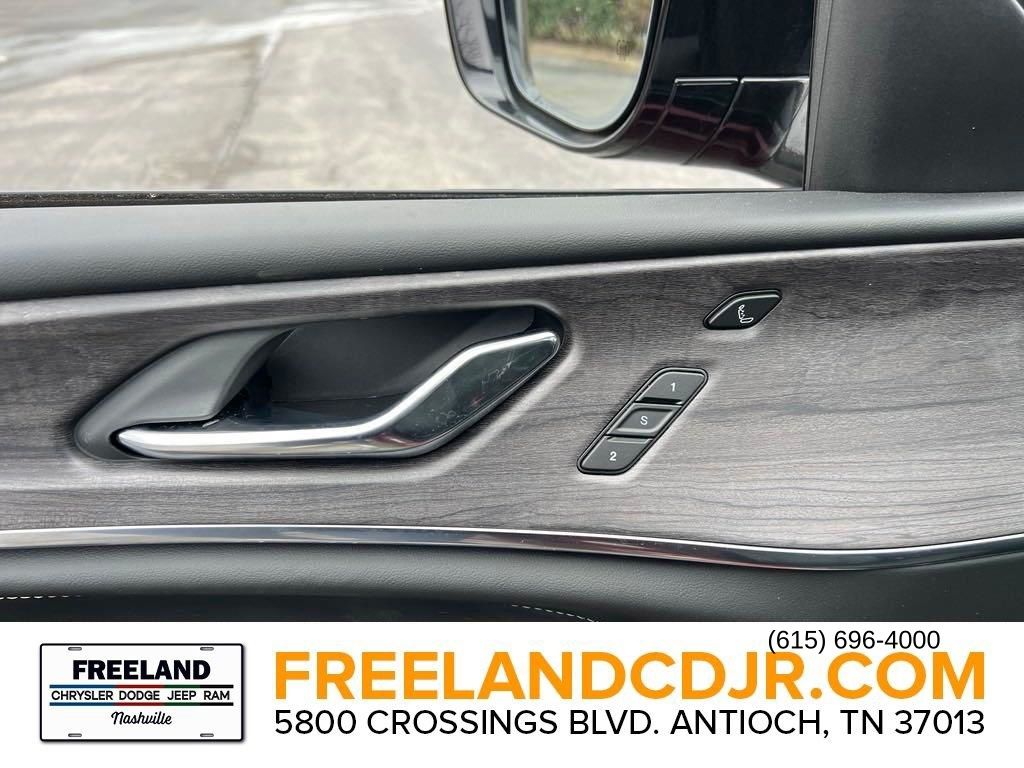 2024 Jeep Grand Cherokee Overland - Photo 15