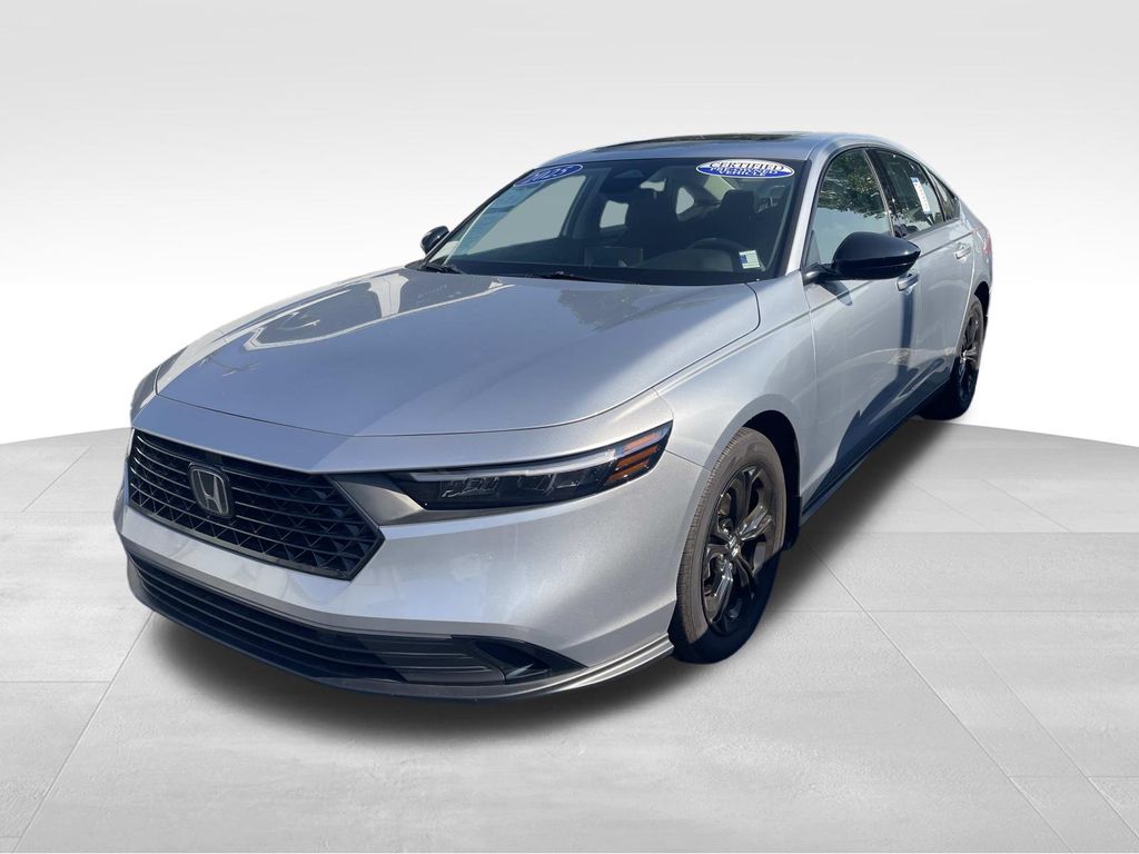 2025 Honda Accord SE - Photo 3