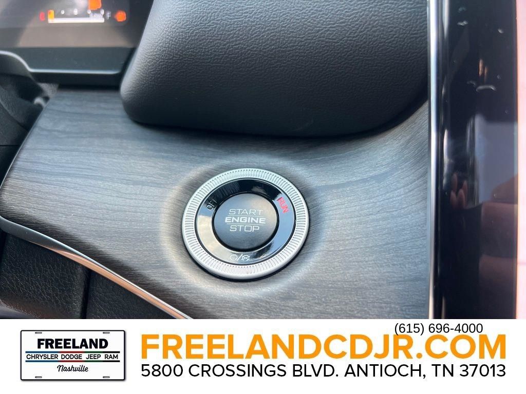 2025 Jeep Grand Cherokee L Overland - Photo 13