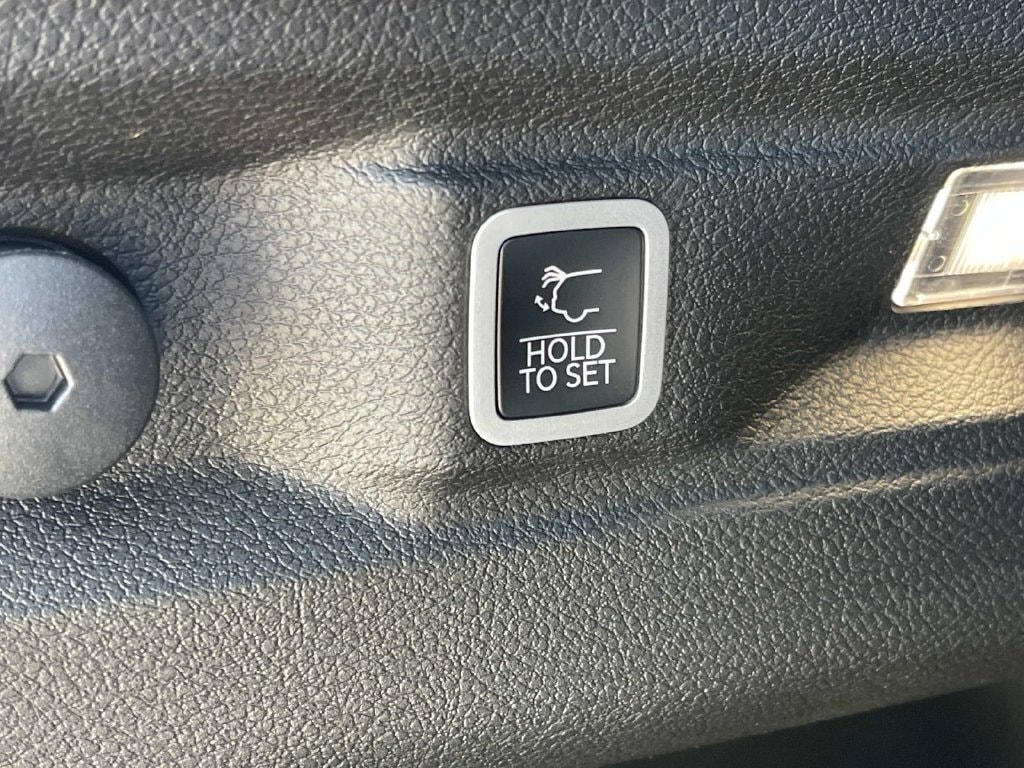 2025 Jeep Grand Cherokee L Limited - Photo 13