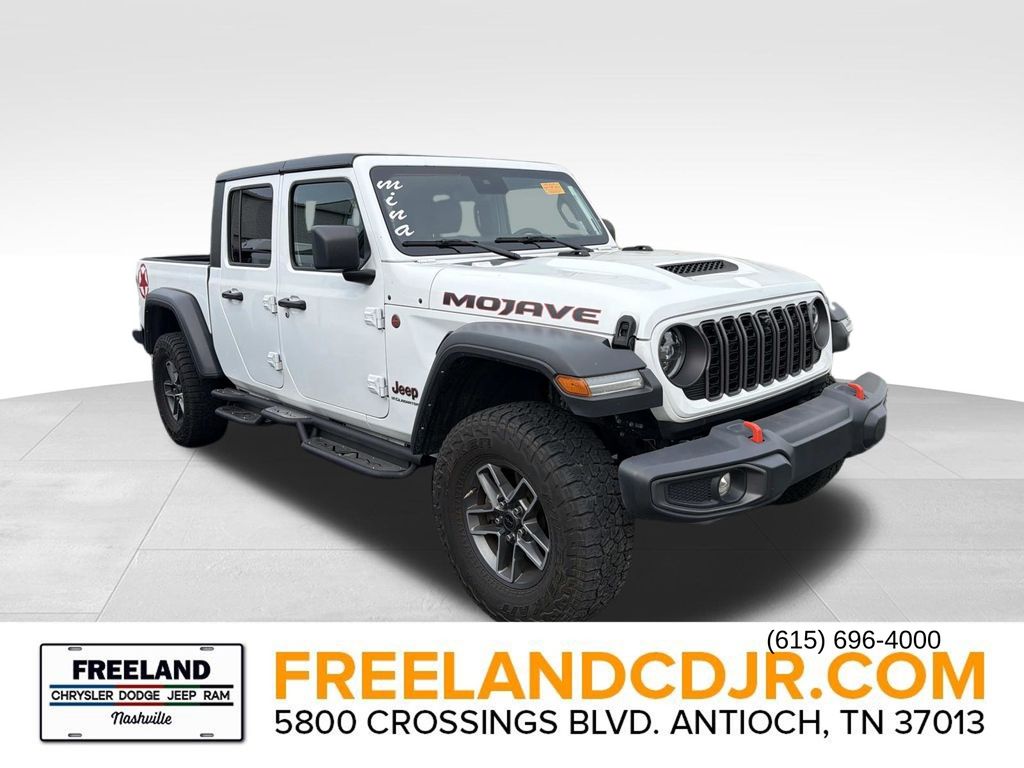 2024 Jeep Gladiator Mojave's photo