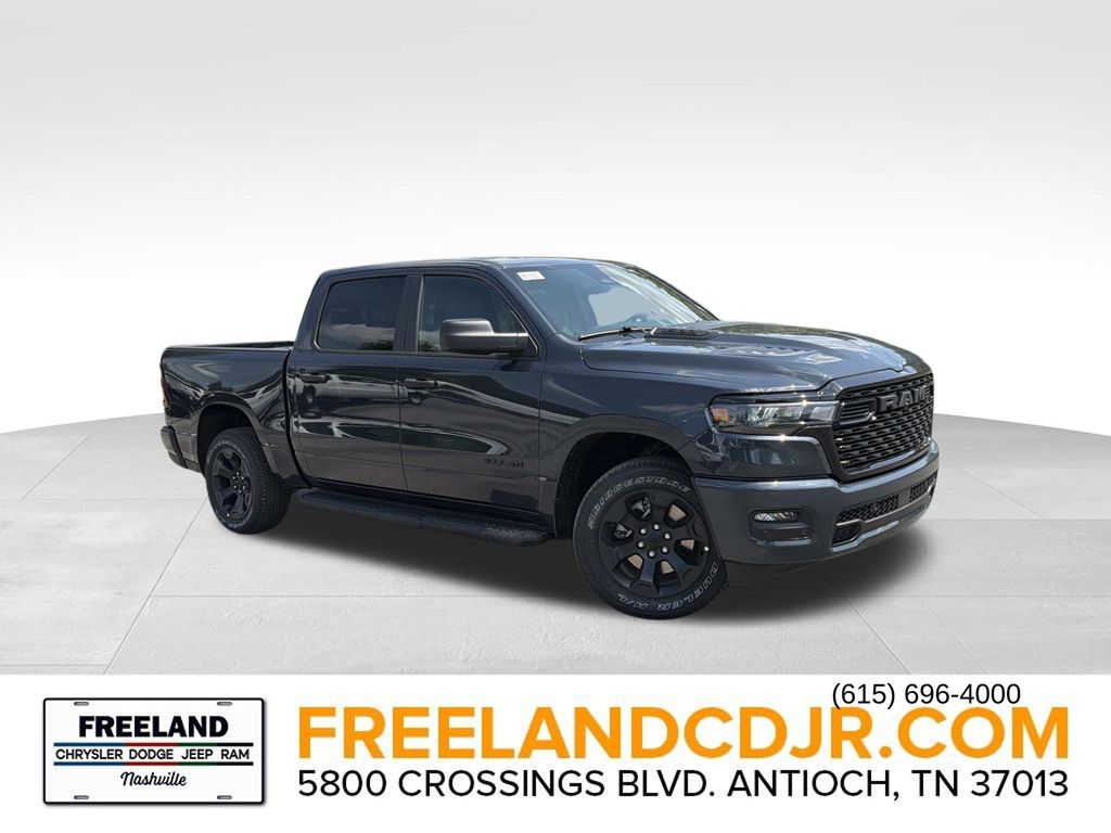 New 2026 Ram 1500 EXPRESS CREW CAB 4X4 5'7 BOX