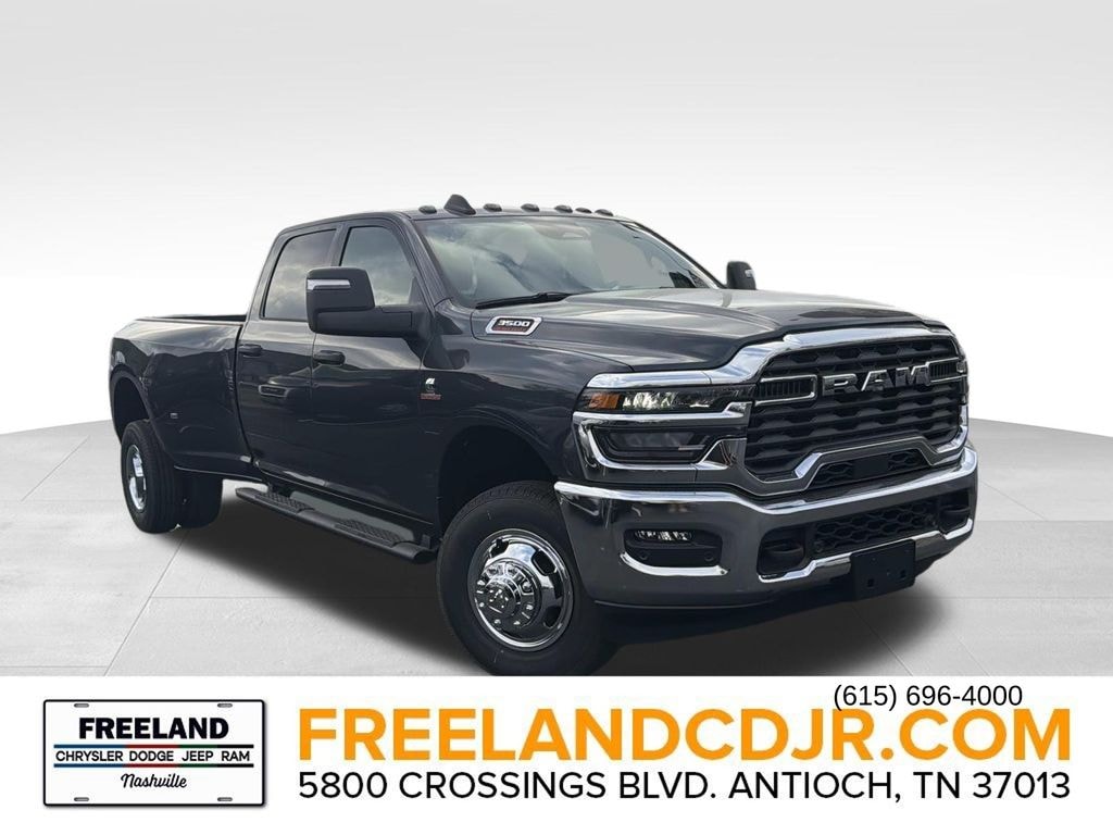 New 2026 Ram 3500 TRADESMAN CREW CAB 4X4 8' BOX Pickup