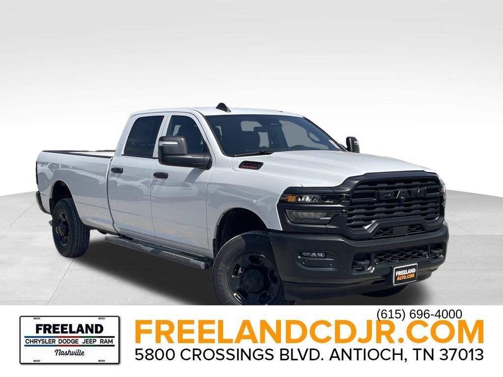 2027 Ram 3500 TRADESMAN CREW CAB 4X4 8' BOX Pickup