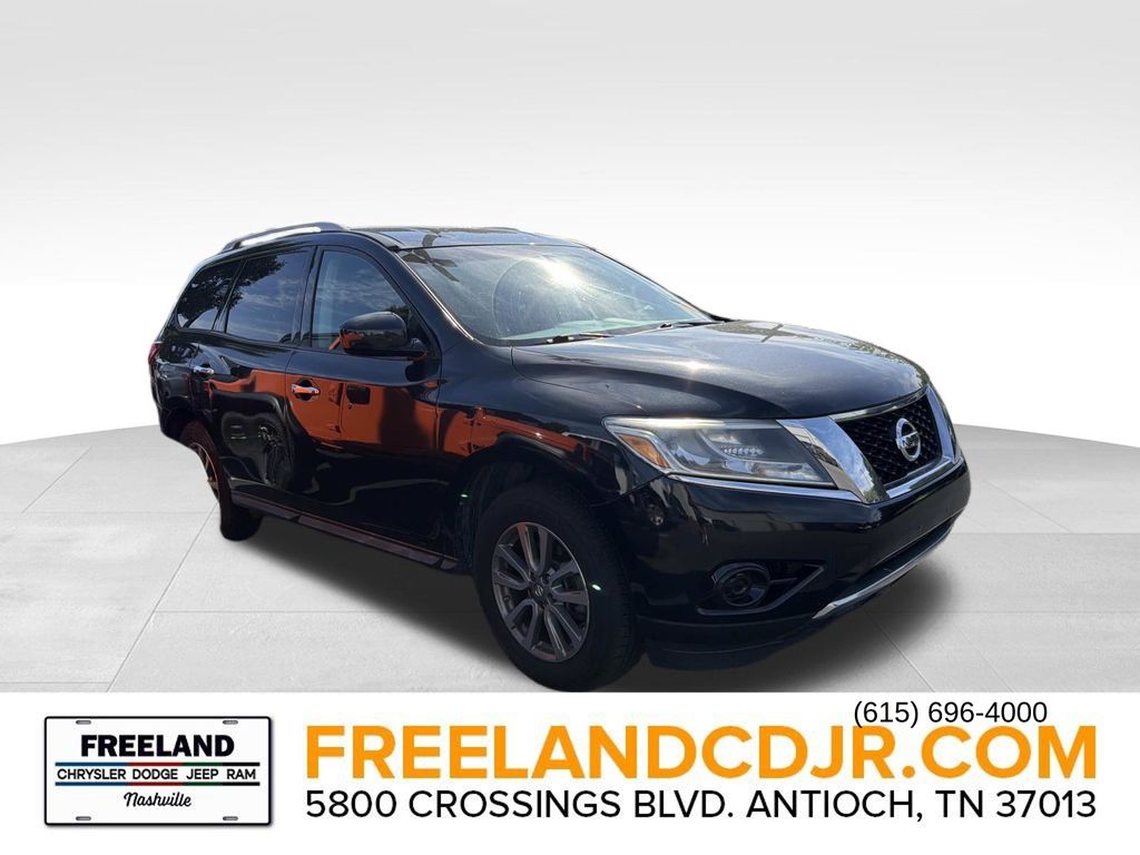 2015 Nissan Pathfinder S