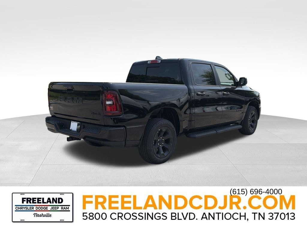 New 2026 Ram 1500 EXPRESS CREW CAB 4X4 5'7 BOX Pickup