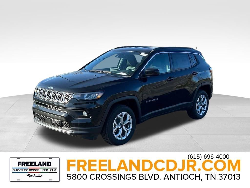 2025 Jeep Compass Latitude photo 3