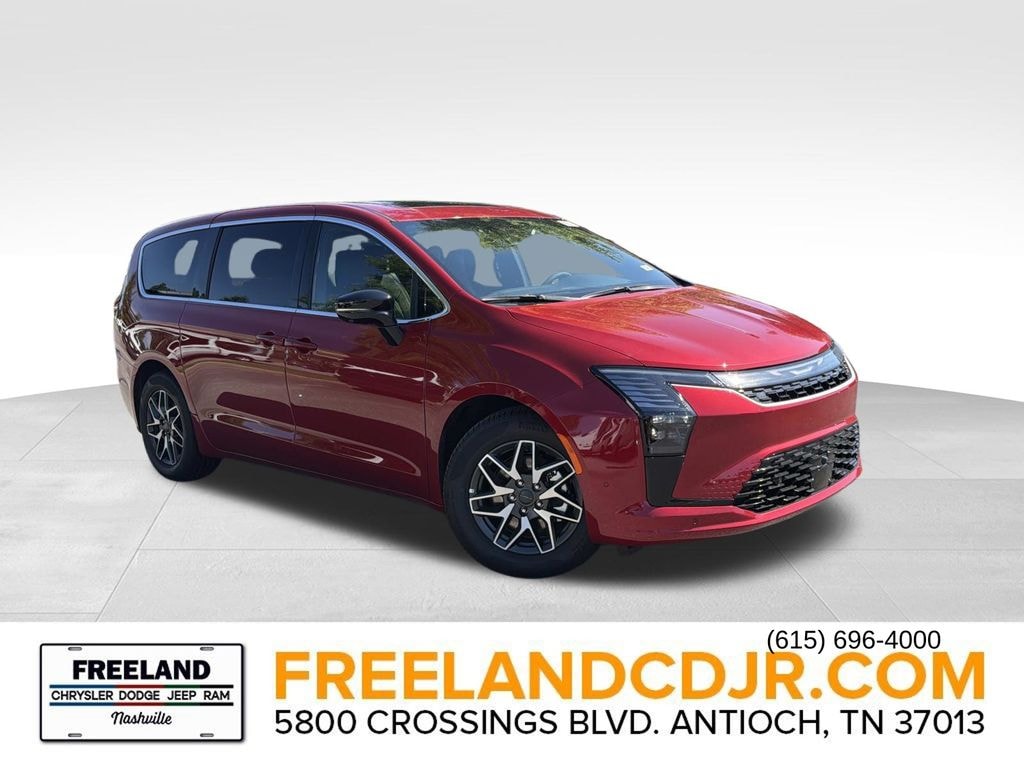 New 2027 Chrysler Pacifica LIMITED Passenger Van
