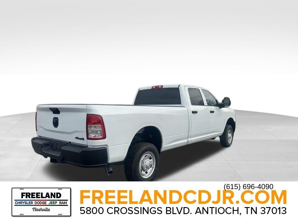 2024 Ram 3500 Tradesman photo 3