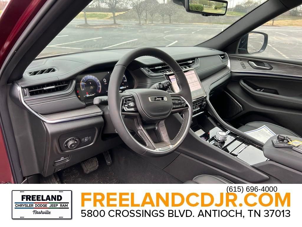 2024 Jeep Grand Cherokee Overland - Photo 17