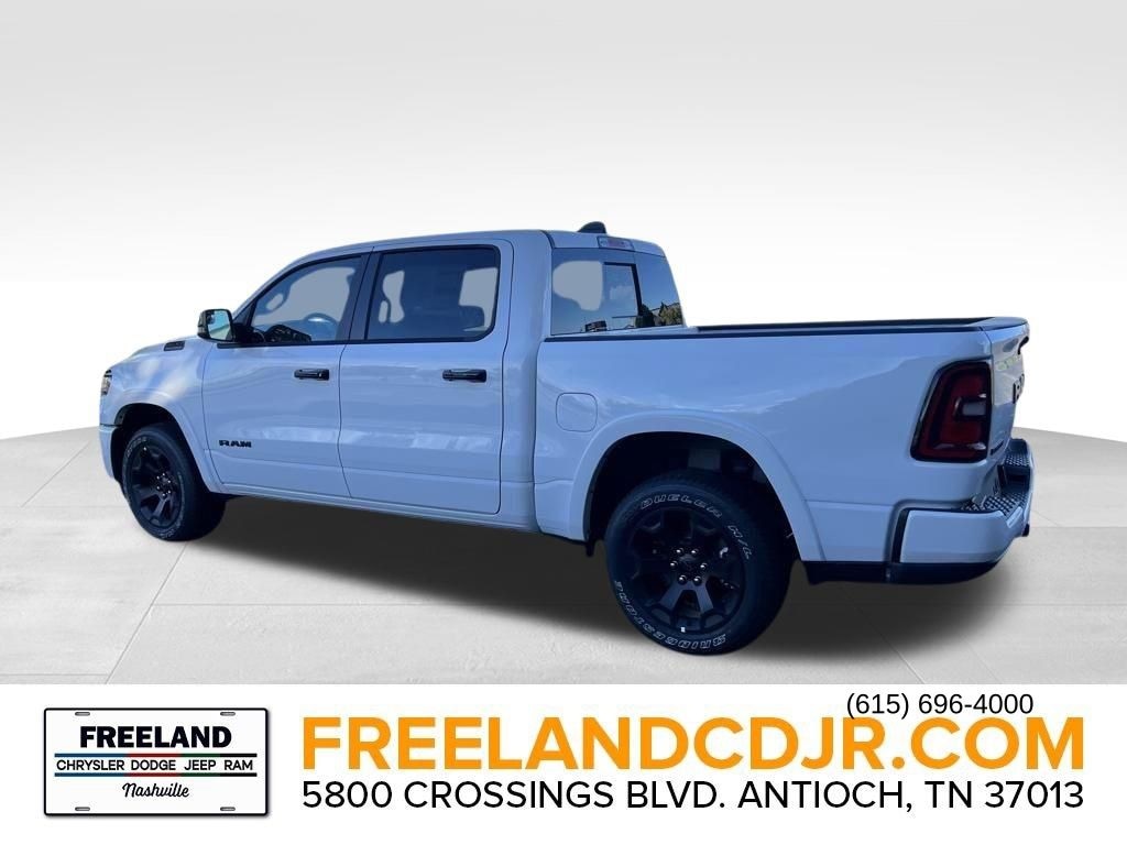 New 2025 Ram 1500 BIG HORN CREW CAB 4X4 5'7 BOX Pickup