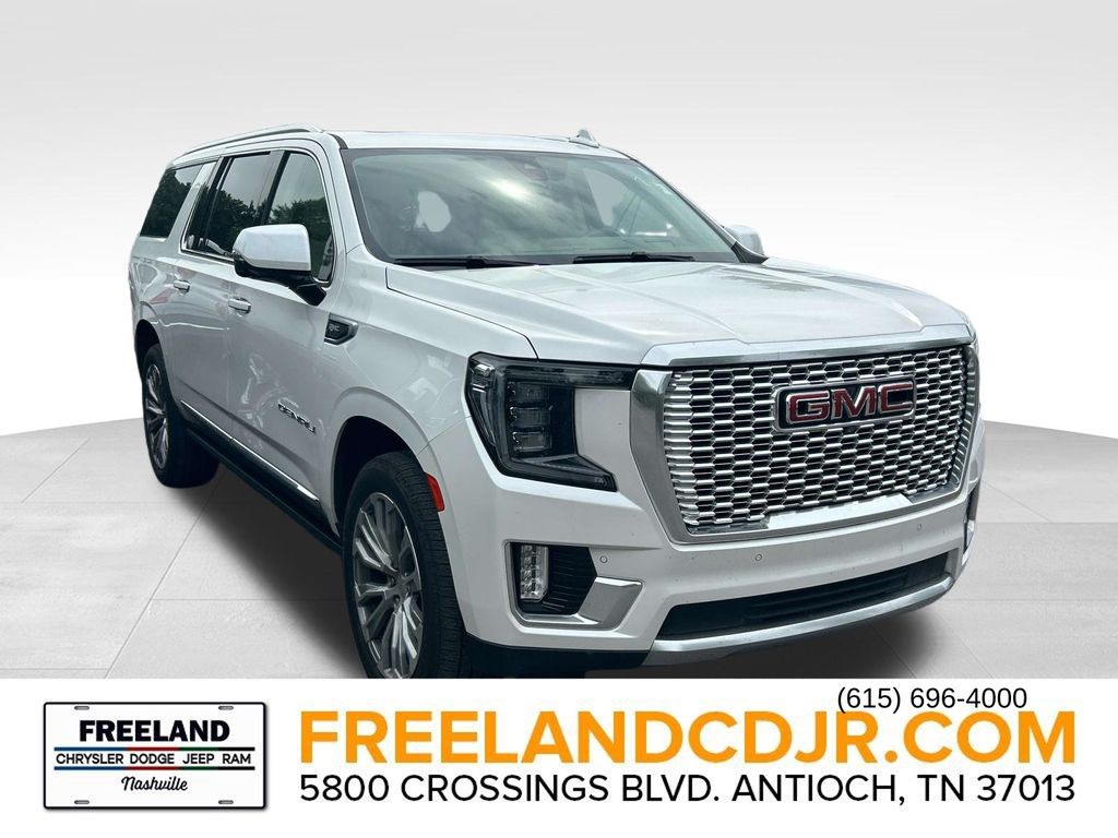 2021 GMC Yukon Denali 2WD's photo