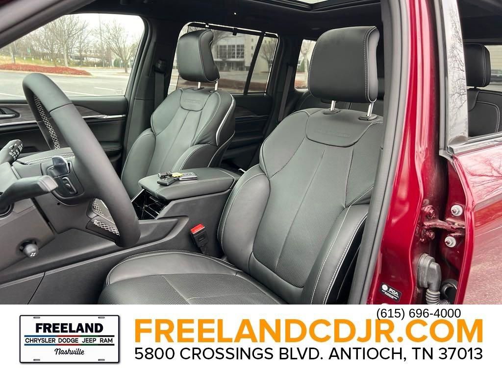 2024 Jeep Grand Cherokee Overland - Photo 18