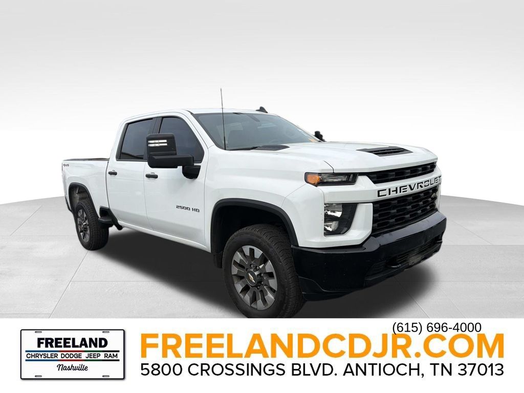 2023 Chevrolet Silverado HD Custom 4WD Crew Cab Standard Box's photo