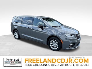 2025 Chrysler Pacifica SELECT Passenger Van