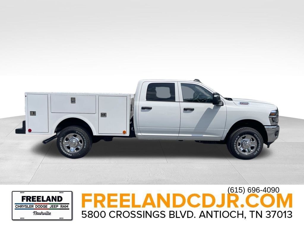 New 2026 Ram 2500 TRADESMAN CREW CAB 4X4 8' BOX Pickup