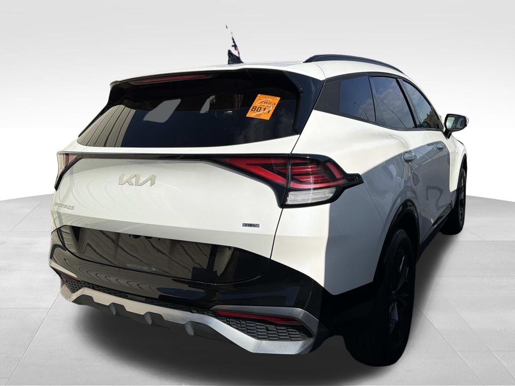 2023 Kia Sportage Hybrid photo 2