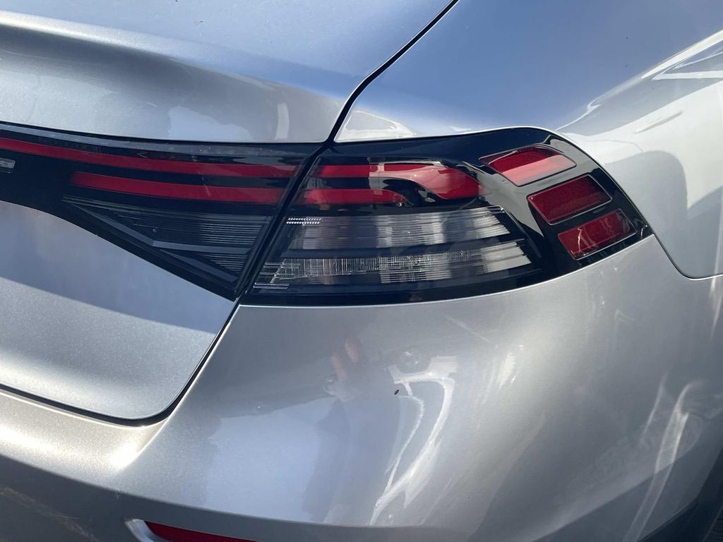 2025 Honda Accord SE - Photo 6