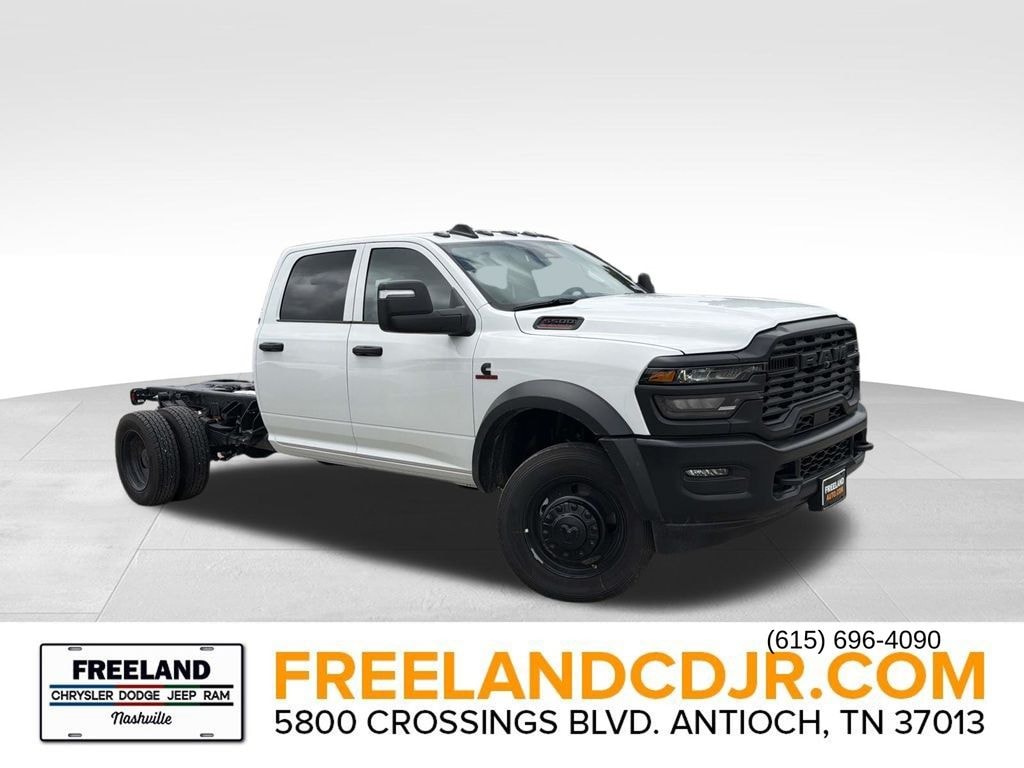New 2026 Ram 5500 Chassis Cab TRADESMAN CREW 4X4 60' CA Pickup
