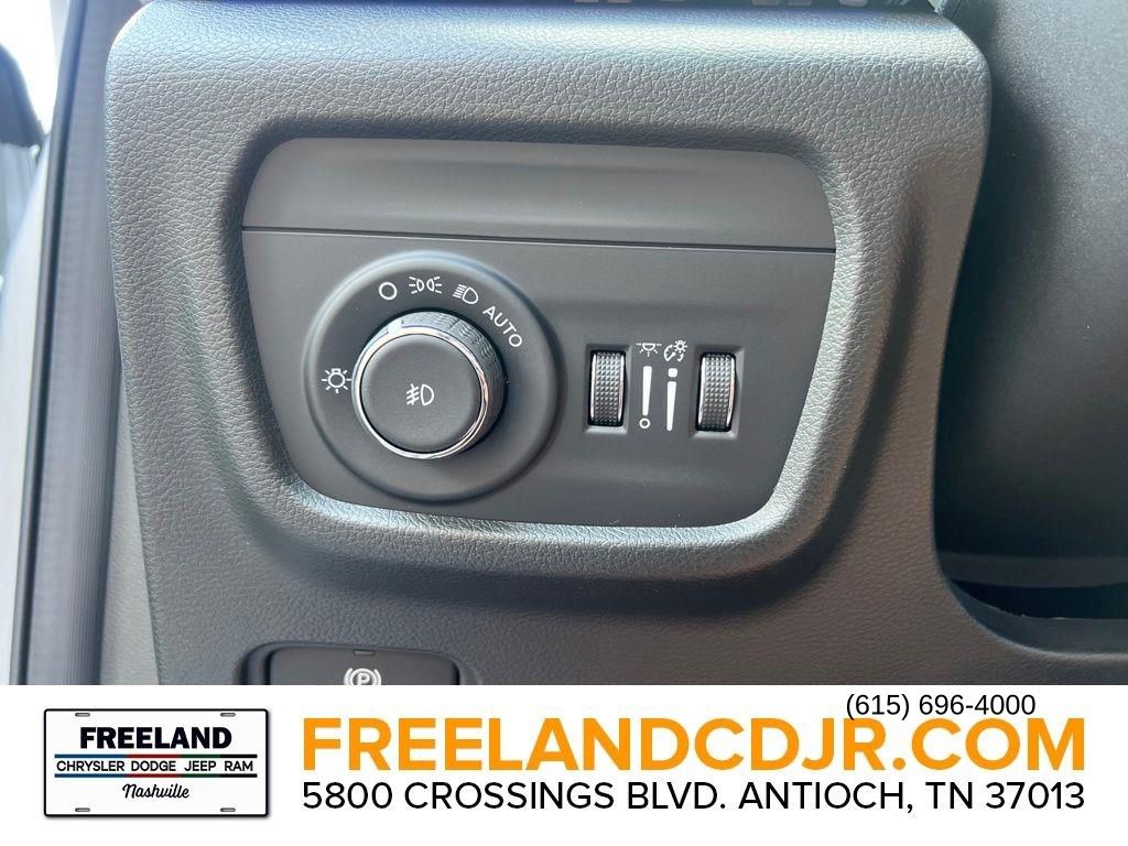 2025 Jeep Grand Cherokee L Overland - Photo 20