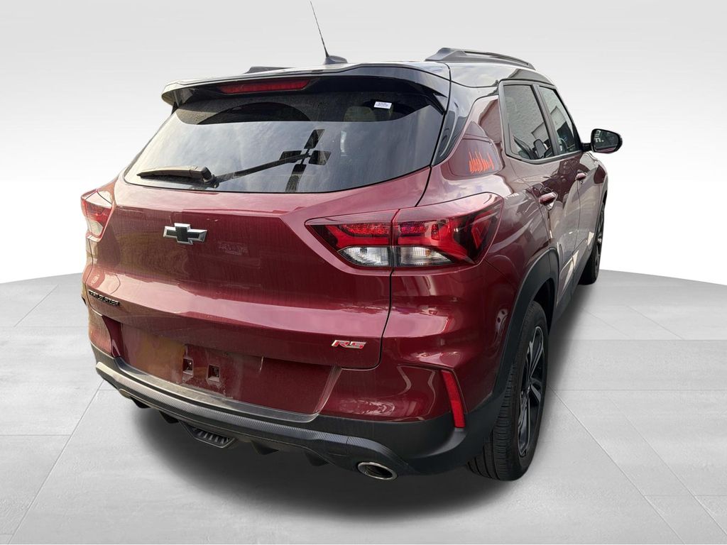 2023 Chevrolet Trailblazer RS photo 2