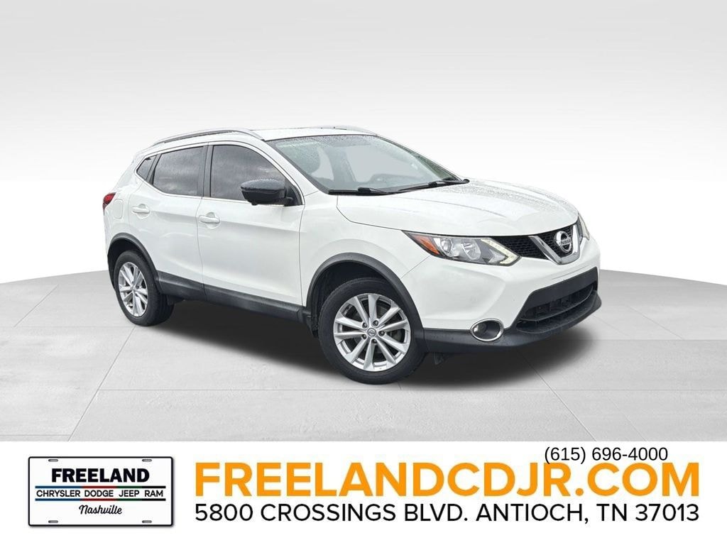 Used 2017 Nissan Rogue Sport SV SUV