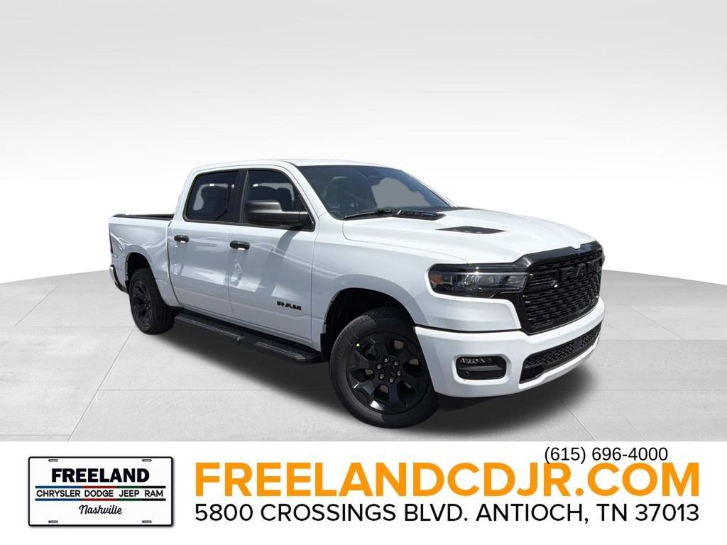 New 2026 Ram 1500 EXPRESS CREW CAB 4X4 5'7 BOX