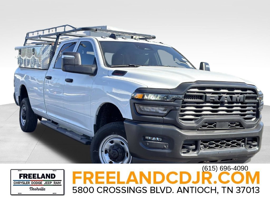 2026 Ram 2500 TRADESMAN CREW CAB 4X4 Pickup