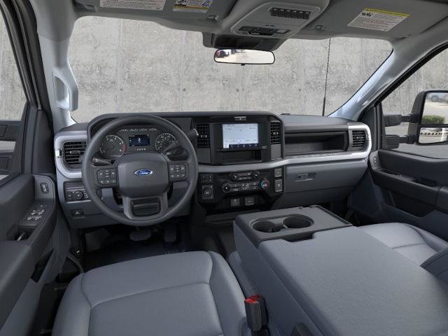 2026 Ford F-350 Super Duty Chassis Cab XL - Photo 9
