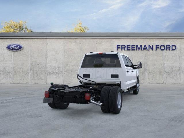 2026 Ford F-350 Super Duty Chassis Cab XL - Photo 8