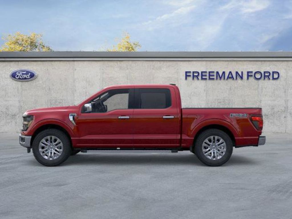New 2025 Ford F-150 XLT XLT 4WD SuperCrew 5.5 Box
