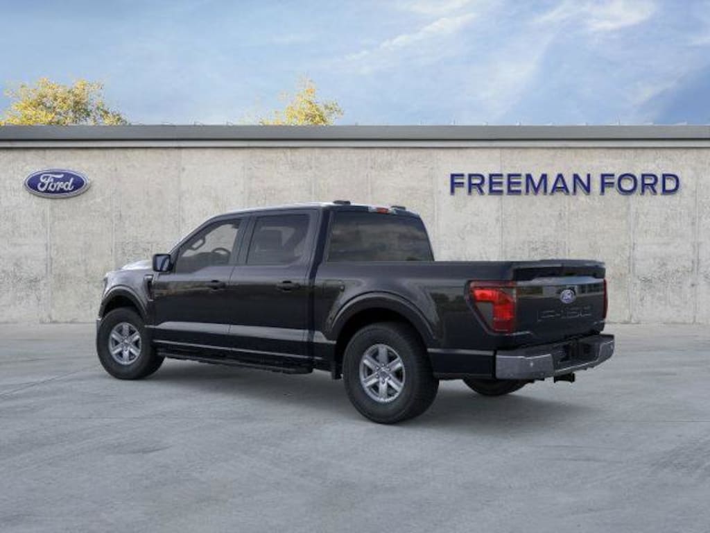 New 2025 Ford F-150 XL XL 2WD SuperCrew 5.5 Box