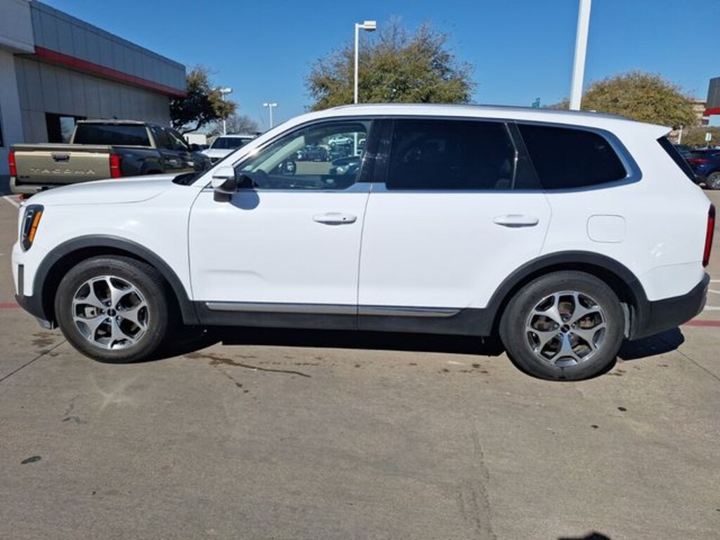 Used 2022 Kia Telluride EX SUV