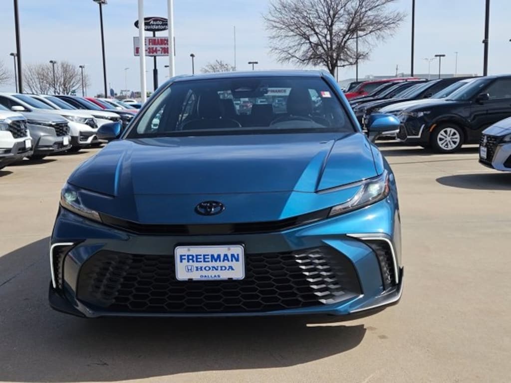 Used 2025 Toyota Camry Sedan
