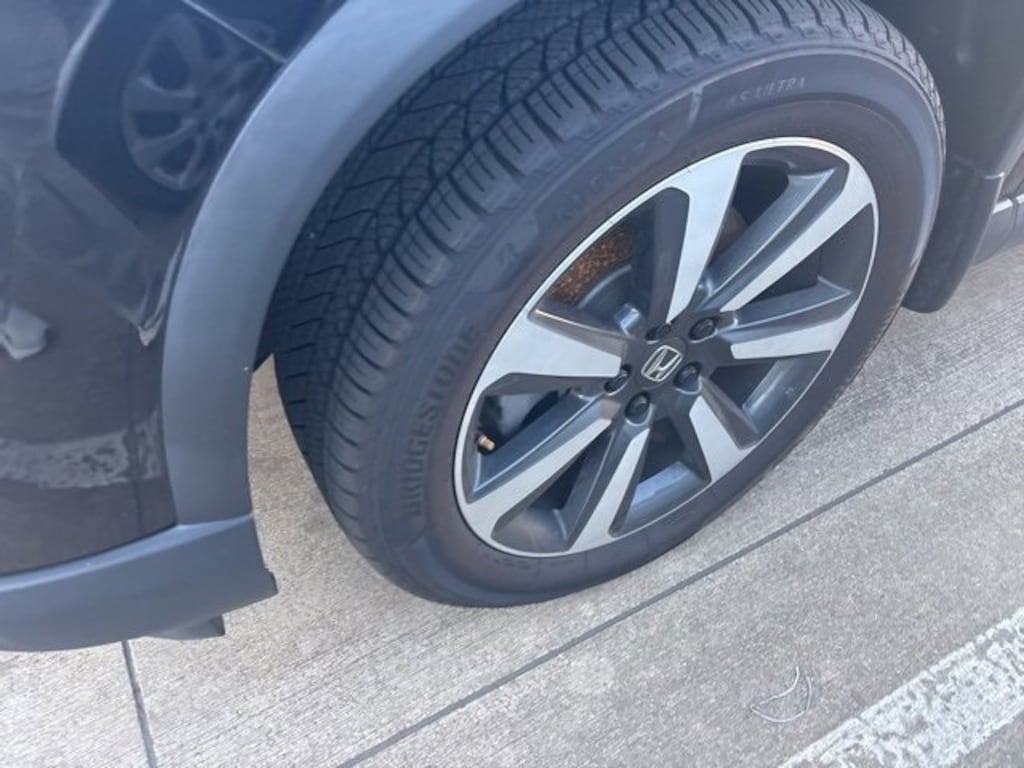 Used 2023 Honda Pilot Touring SUV